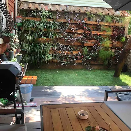 Private 100m2 Detached With Castle Garden * אנטליה