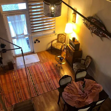 Private 100m2 Detached With Castle Garden Βίλα Αττάλεια
